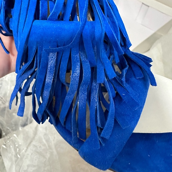 Steve Madden Fringly Blue Suede Sandals Cobalt Blue w/Fringe Size 9 NIB - Picture 9 of 11